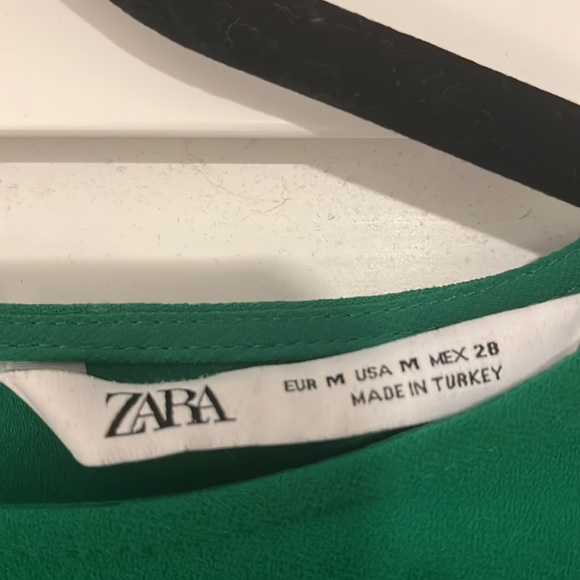 Zara Pleated Hem Top in Green - Picture 4 of 6